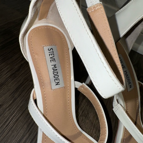 Steve Madden white womens heels size 9 - Picture 2 of 7